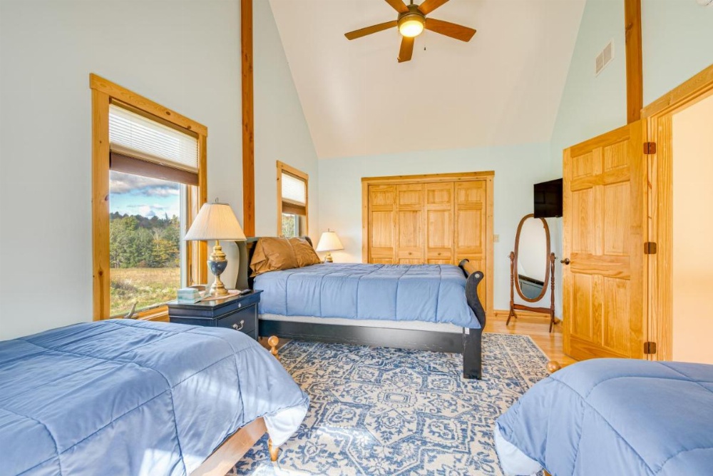 Spacious and Secluded Forksville Home Fire Pit Image 16