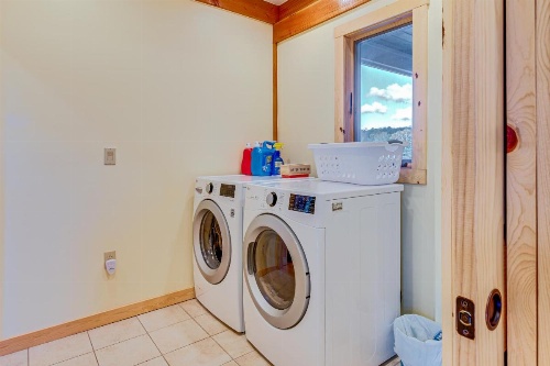 Spacious and Secluded Forksville Home Fire Pit image 18