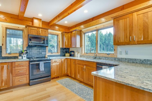 Spacious and Secluded Forksville Home Fire Pit image 7